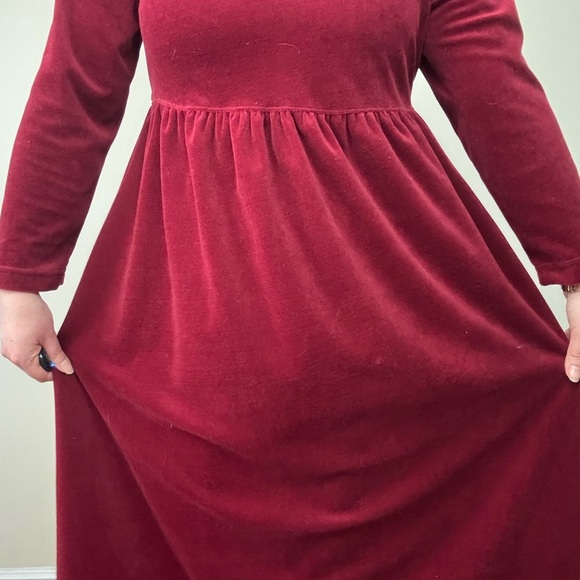 French Curve Red Velour Long Sleeve Dress - Picture 2 of 8